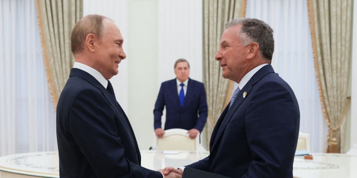 Donald Trump's special envoy 'coached Russians to butter up President for Vladimir Putin's Ukraine peace plan'