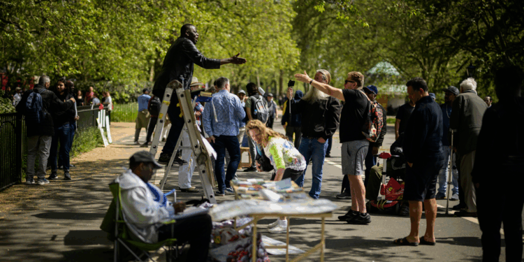 Sudanese 'refugee' knifeman threatened to stab Christian preacher at Speakers' Corner