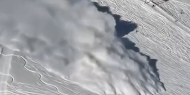 Tyrol: Rescuers race against time as at least 3 buried under horror avalanche