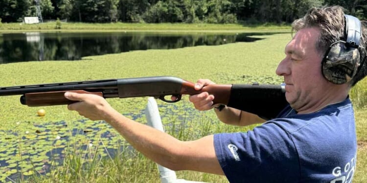 British IT consultant arrested after posing with gun in United States on LinkedIn