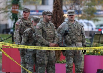 2 National Guardsmen shot in D.C., suspect in custody