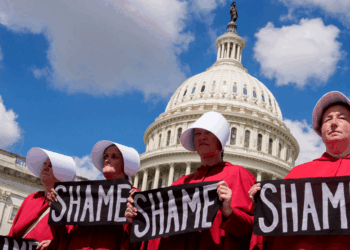 '60 Minutes' Acts as Handmaid to a Feminist 'Titan'