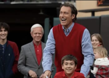 8 movies, series families can watch together this Thanksgiving