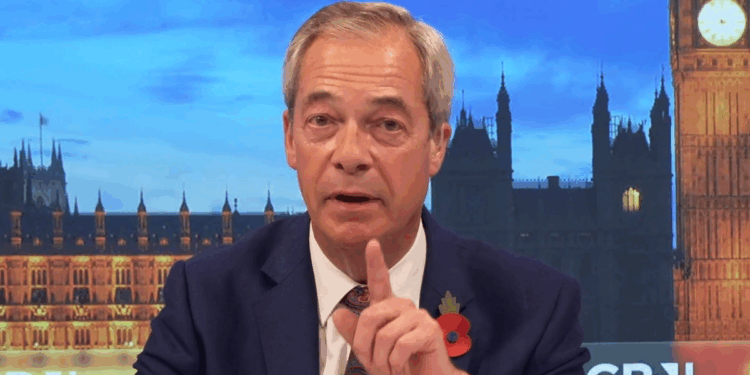'As we expected, taxes are going to go up!' Nigel Farage issues stark warning as he rips into Labour ahead of Budget