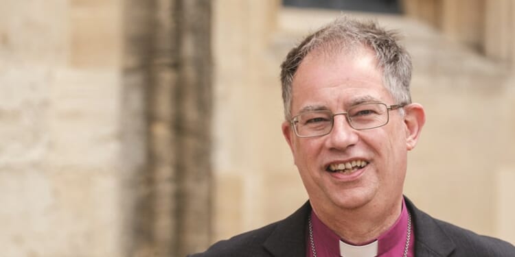 Bishop of Oxford announces his retirement