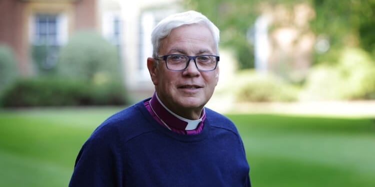 Bishops of Tewkesbury and St Edmundsbury & Ipswich swap roles as Church’s safeguarding leads