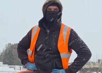 Bricklayer leads furious backlash against benefits Britain | UK | News