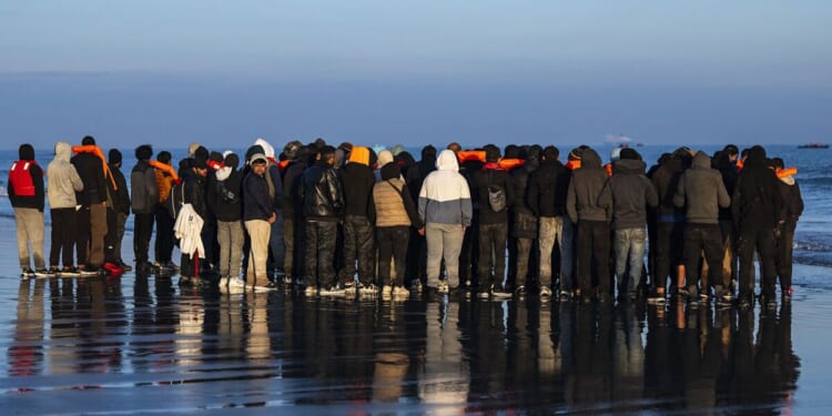 Britain faces an asylum bill timebomb under Labour | UK | News