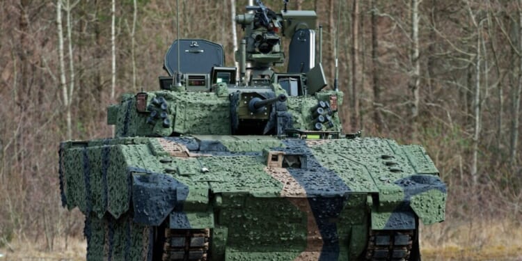British Army pulls entire fleet of fighting vehicles after 31 soldiers fall ill | UK | News