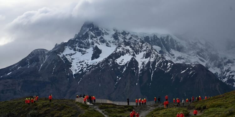 British tourist among five dead after 120mph blizzard strikes remote Chile nature reserve