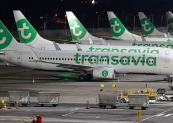 Chaos as all flights suspended at major European airport after mystery drone sighting | World | News