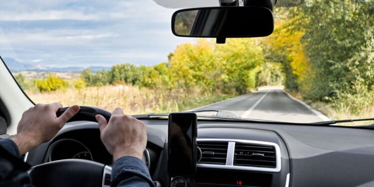 DVLA lists 118 medical conditions you must report or risk £1,000 fine | UK | News