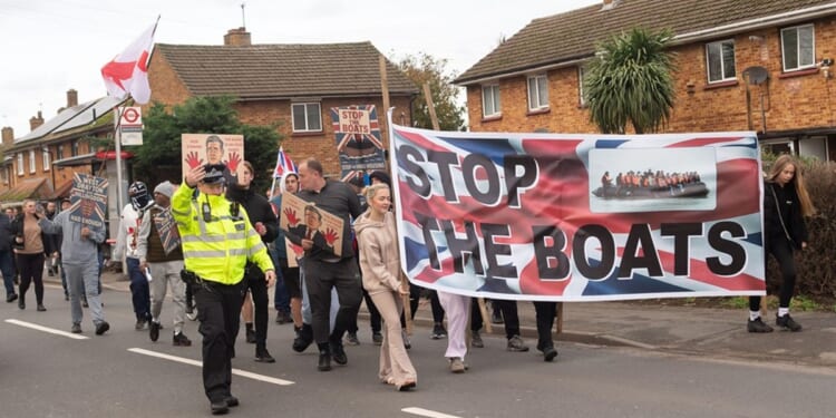 Government paper on asylum-seekers challenged by bishops