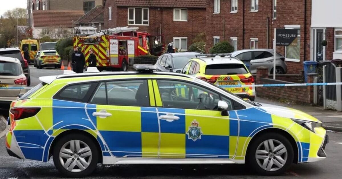Halewood emergency: Armed police swarm residential street | UK | News