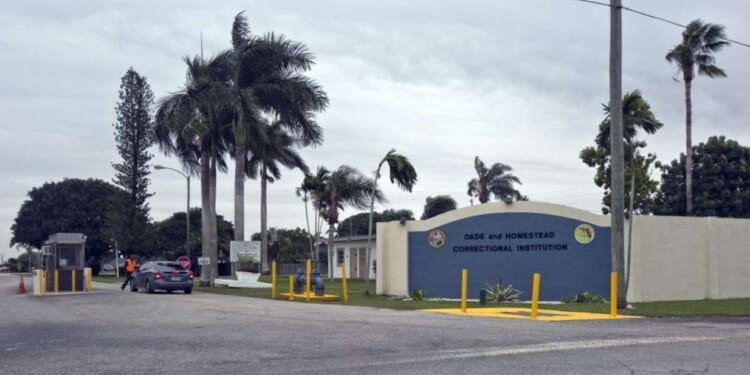 Heat index inside South Florida prison hit 119 degrees, report says