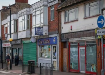 High street giant closure leaves town devastated - 'We'll have nothing left' | UK | News