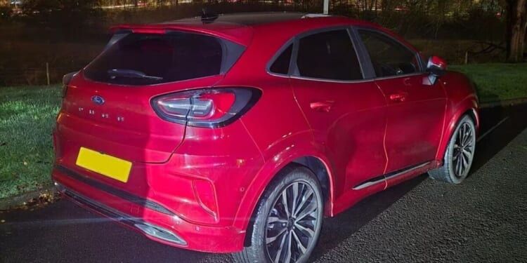 Horror on M6 as car travelling wrong way 'inches' away from head-on smash | UK | News