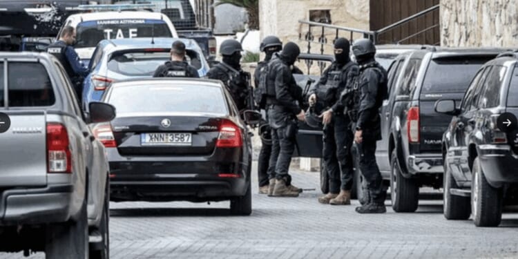 Horror shooting on Brit tourist hotspot in Greece leaves two dead | World | News