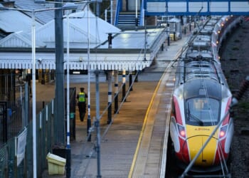 Huntingdon train stabbings suspect ‘had history of mental health issues' | UK | News