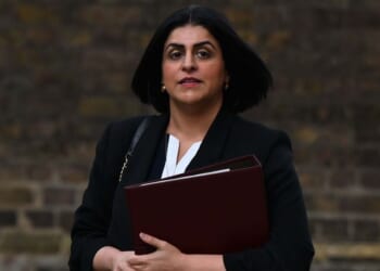 Illegal migrants to be offered more money to leave UK in bombshell change | Politics | News