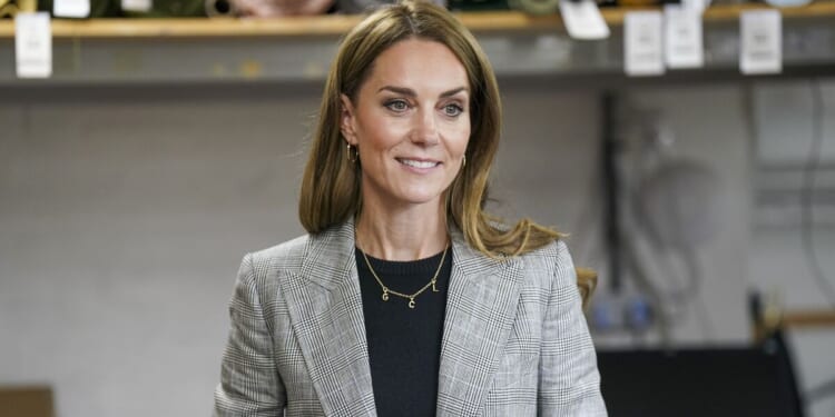 Insider reveals the major change for Kate after engagement news announced | Royal | News