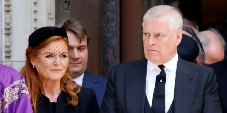 Just when Andrew and Sarah Ferguson thought things couldn't get worse! | Royal | News