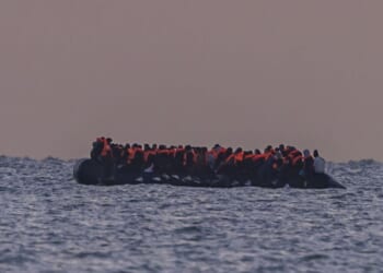 Labour eyes European country's migrant plan – but it comes at a cost | Politics | News