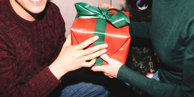 Lazy Gifts Aren’t Worth It