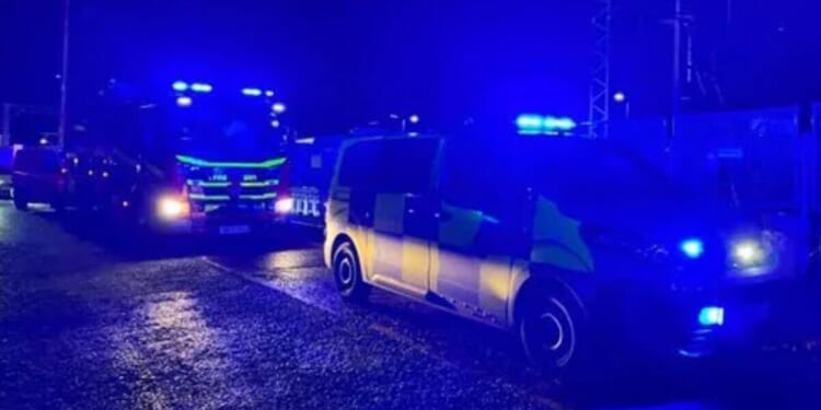 Liverpool trains: Lime Street Station delays after 'emergency' near St Helens | UK | News