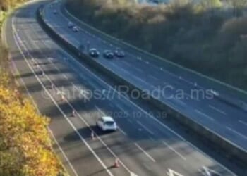 M4 traffic LIVE: Huge crash forces closure with long delays | UK | News