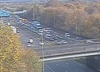 M60 traffic: Huge crash sparks delays on M61 and M62 as motorway queues build | UK | News