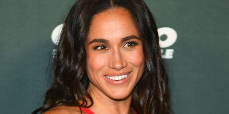 Meghan Markle mocked after latest Hollywood 'headline grab' | Royal | News