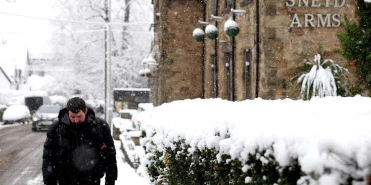 Met Office UK snow forecast mapped as England hit by wintry weather in days | Weather | News