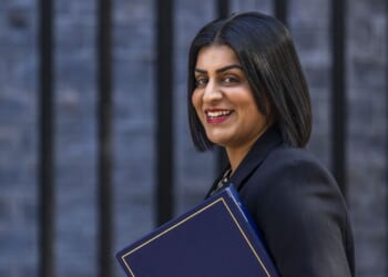 Migrants face 20-year benefits wait in new Shabana Mahmood crackdown | Politics | News