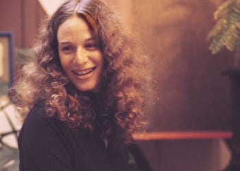 New Carole King biography is the first dedicated solely to the music legend