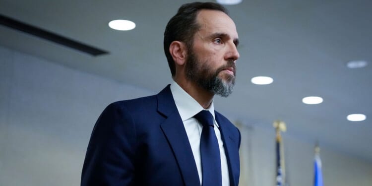 Obama Judge’s Bid to Help Deep State Spy on GOP in Secret May Have Violated Federal Law