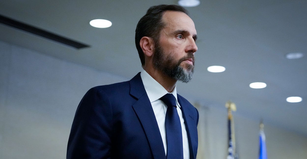 Obama Judge’s Bid to Help Deep State Spy on GOP in Secret May Have Violated Federal Law