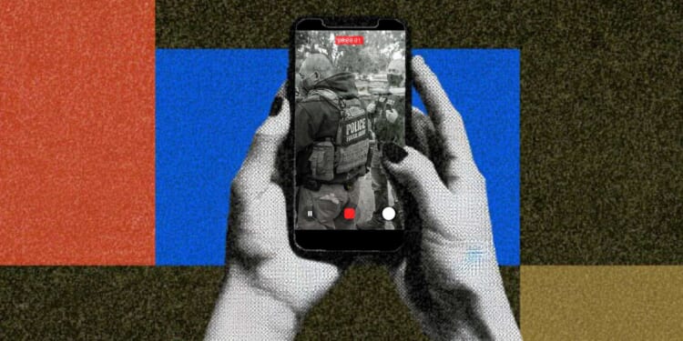 Oregon woman says ICE broke out her car windows, detained her for filming them