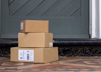Parcel problems reach record as 15 million people are let down on the doorstep | UK | News