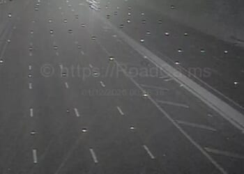 'Police-led incident' shuts UK motorway in both directions | UK | News