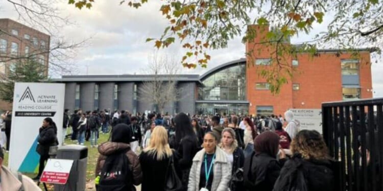 Reading College 'stabbing' LIVE: Lockdown as police swarm building after 'knife attack' | UK | News