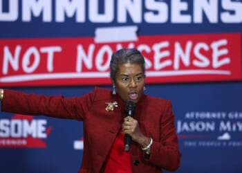 Republicans’ Surprising Performances in Key Governor Races