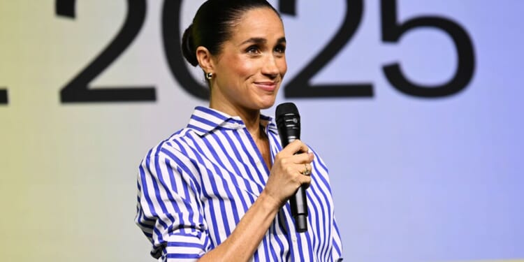 Royal Family LIVE: Meghan Markle 'wants to become a billionaire' | Royal | News