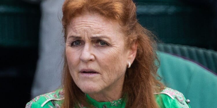 Royal Family LIVE: 'Panicking' Sarah Ferguson 'pours her heart out' to staff at secret pub | Royal | News