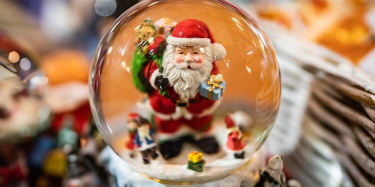 Several major US retailers placed on 'Naughty List'