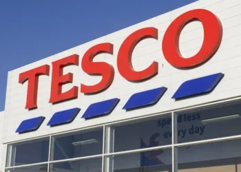 Tesco shoppers warned over 'unsafe' meat as supermarket admits to 'incorrect cooking'