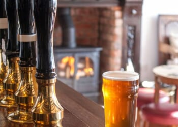 The 300-year-old pub in the middle of a huge English city that's fighting for survival | UK | News