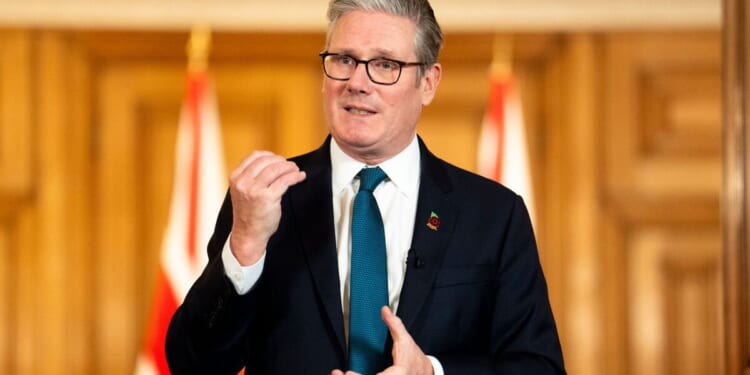 The real reason Brits want Keir Starmer to resign | Politics | News