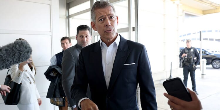 Transportation Secretary Rips Dems, Says Flight Cancellations Could Double If Gov’t Isn’t Funded