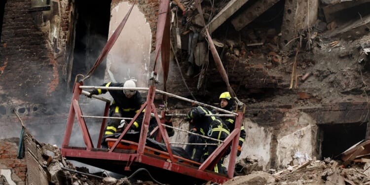 Trump Admin Threatens To Cut Off Ukraine Weapons, Intel To Force Peace Deal, Sources Say